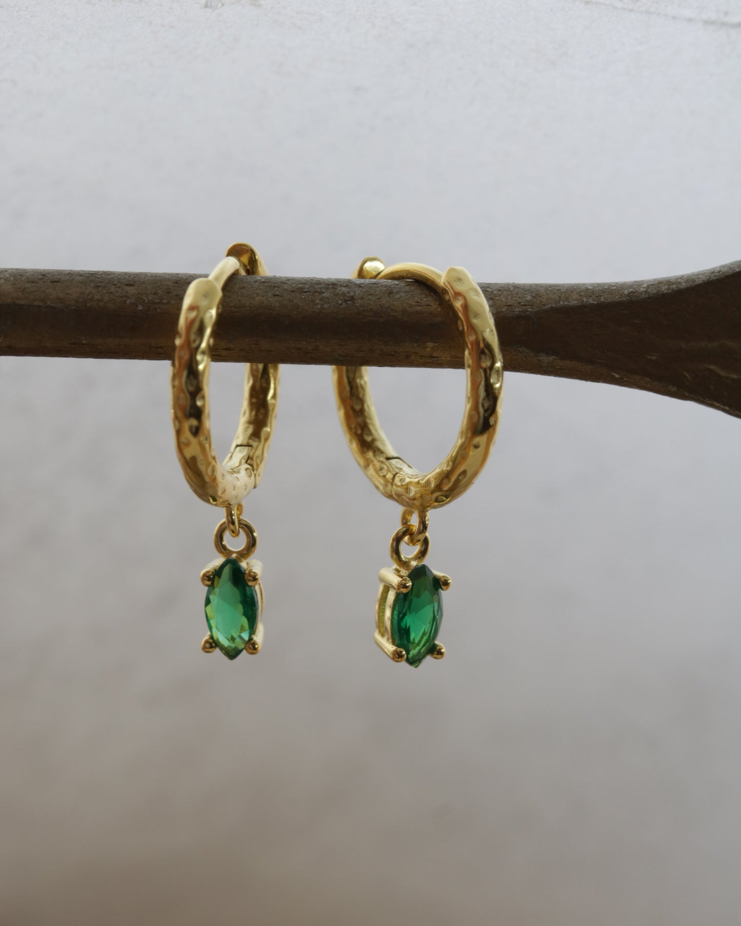 Awen Earrings - Green & Gold