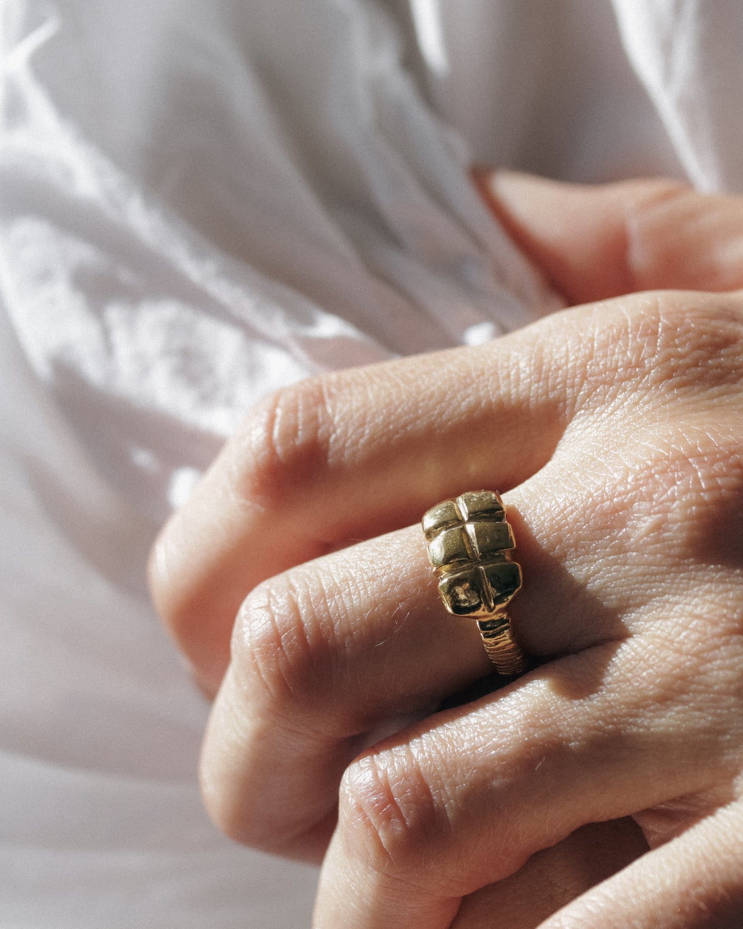 Azin Ring - Gold