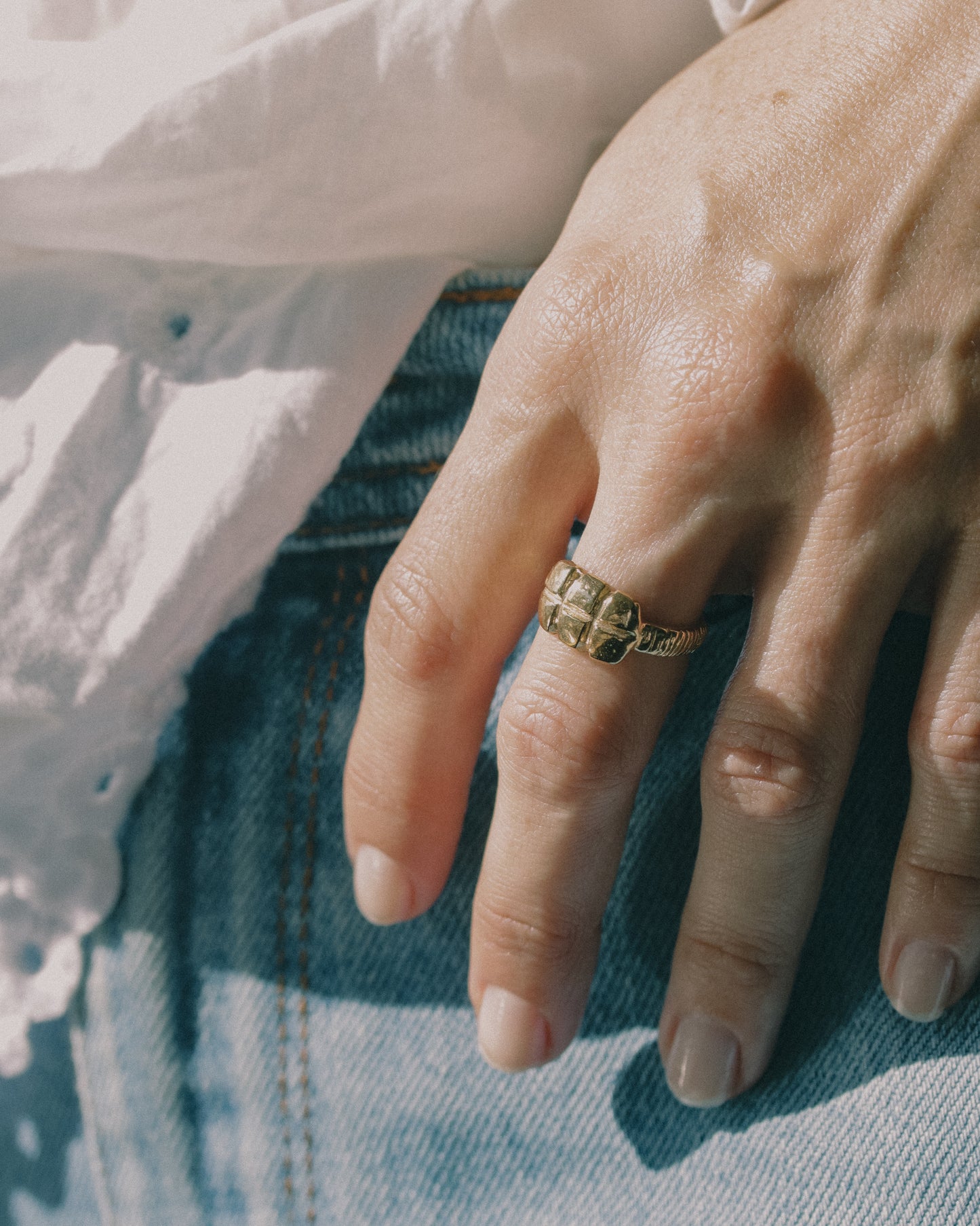 Azin Ring - Gold